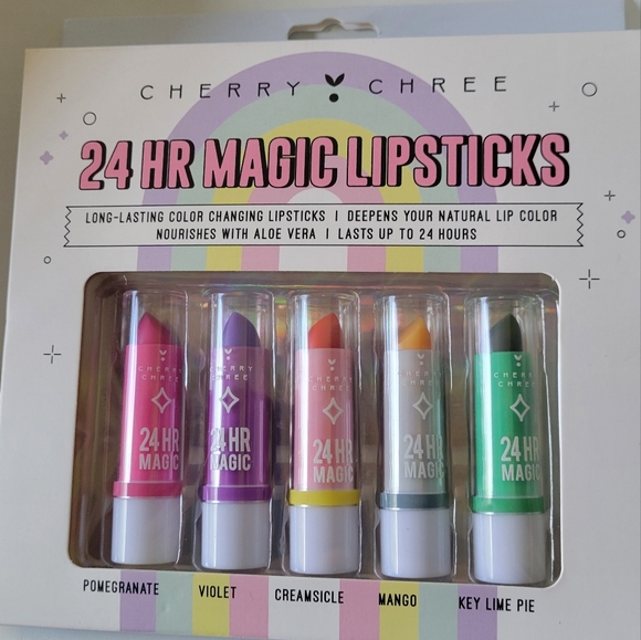 Today Only! $10 24 Hour Magic Lipsticks - Picture 1 of 2